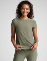 green scoop neck short sleeve t-shirt.